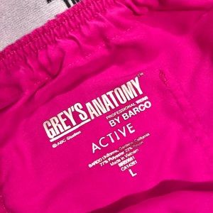 Hot Pink! Grey’s Anatomy Scrubs.